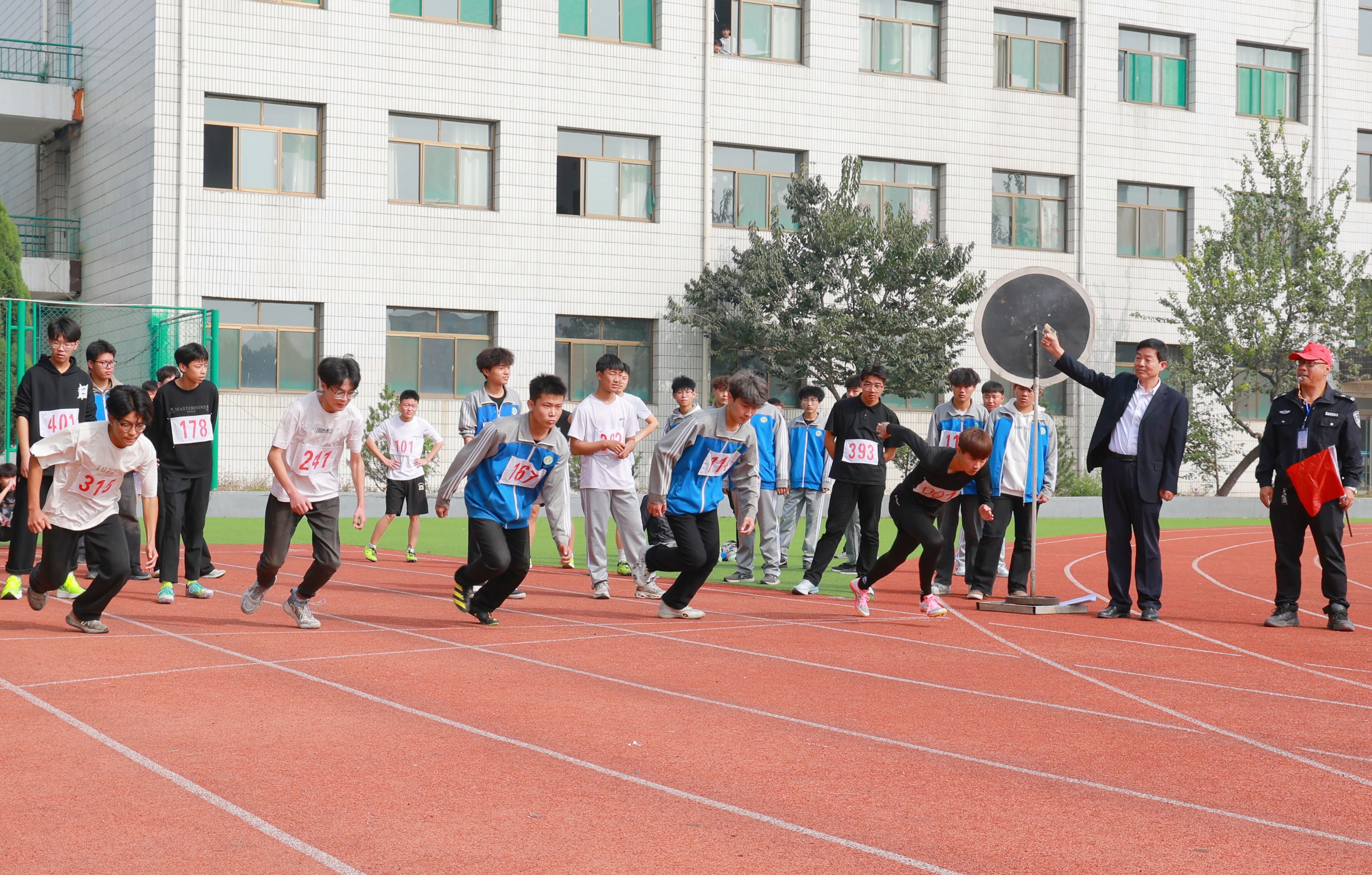 E41A6695(1)_副本.jpg