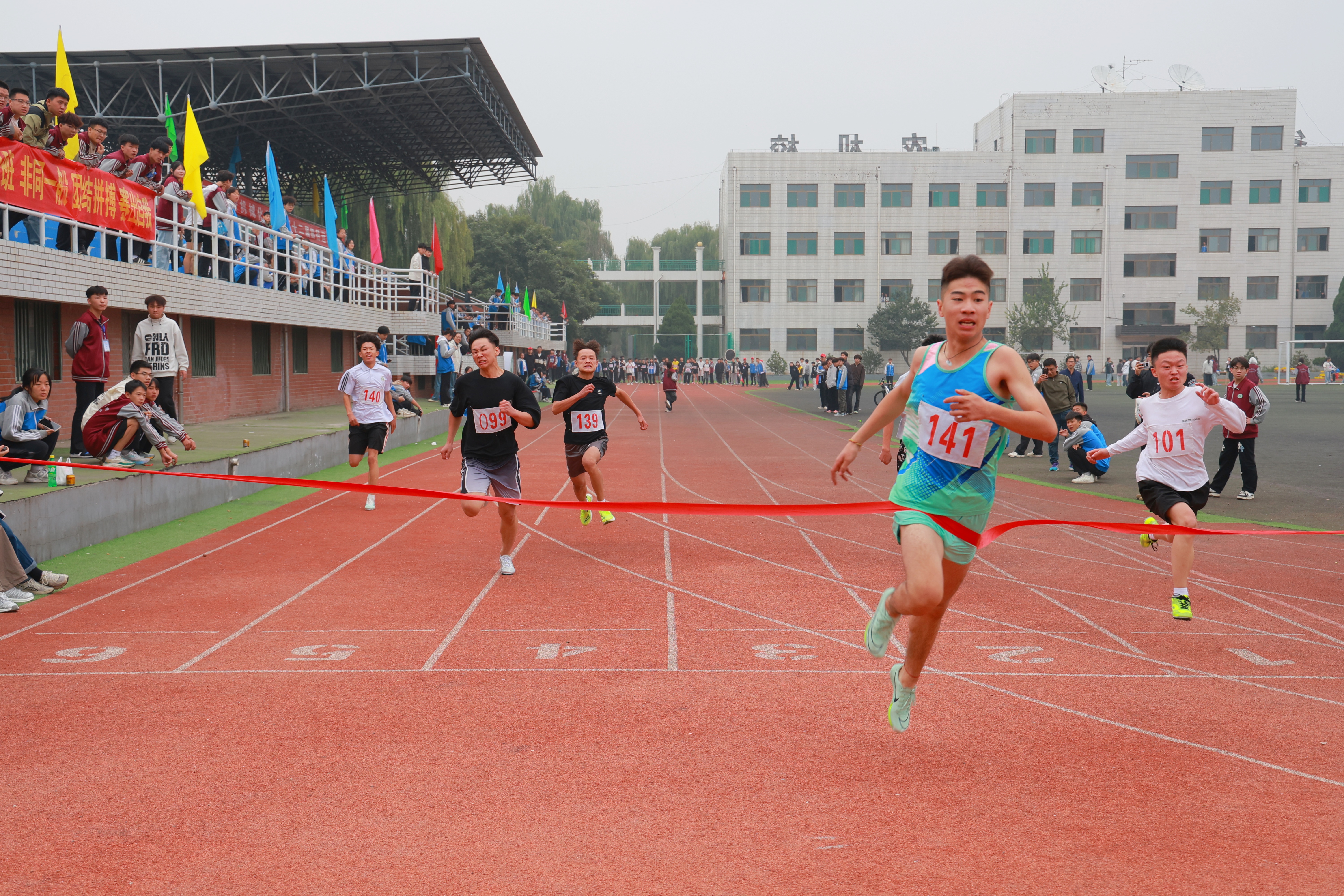 E41A6746_副本.jpg